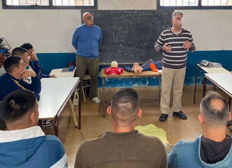 Unidad 28 Magdalena: Charla especial sobre RCP y primeros auxilios