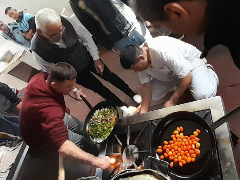Finalizó una nueva etapa del curso de Cocina que se dicta en la Unidad 5