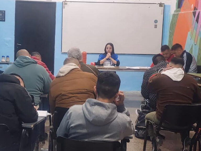 Taller de Periodismo Deportivo en la Unidad 9