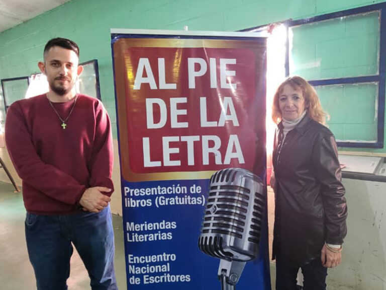Nueva merienda literaria en la Unidad 9 