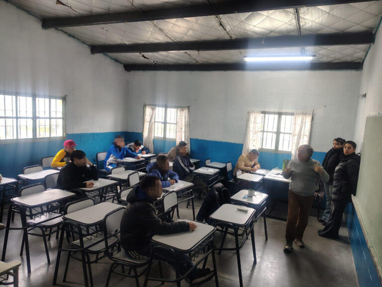 Jornada informativa y entrevistas de pre-egreso en la Unidad 48 San Martín