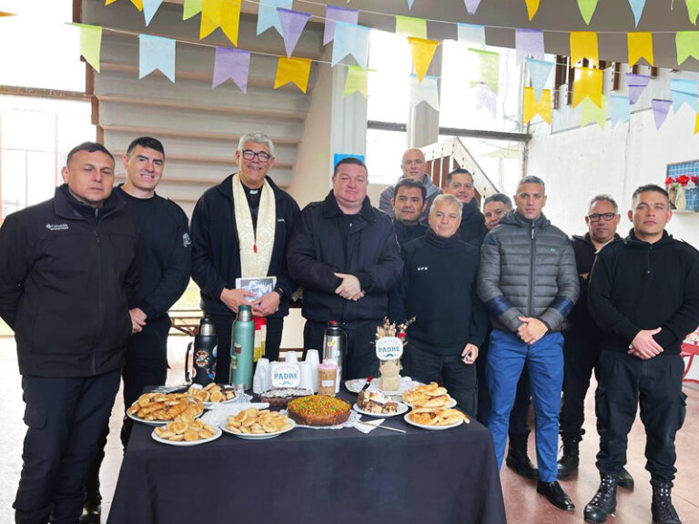 El Complejo Norte homenajeó a los padres en su día