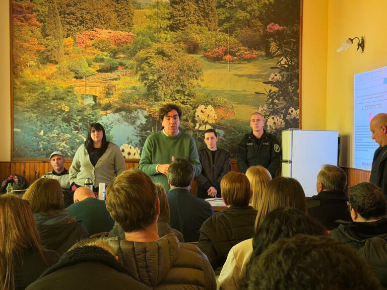 Jornada de capacitación sobre   prevención del riesgo suicida en la Unidad 6 de Dolores