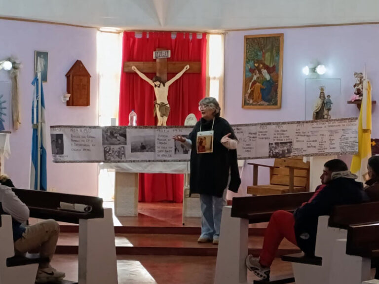 Charla en la Unidad 13 a 50 años del Golpe Cívico Militar