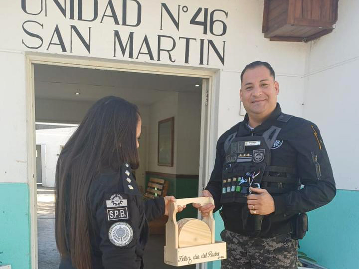 Agasajo por el Día del Padre en la Unidad 46 San Martín