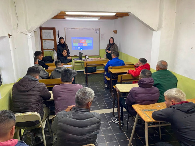 Taller de reflexión y concientización en el marco del “Ni Una Menos” en la Unidad 38