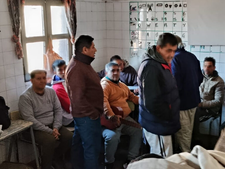 Se puso en marcha un nuevo taller de Folklore para los internos de la Unidad 23 de Varela