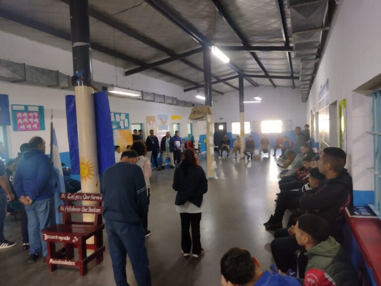 Homenaje al general Güemes en las Unidades 47 y 48 de San Martín