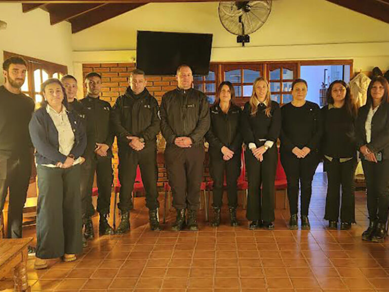 Taller “Varones penitenciarios, trabajo y salud” en la Unidad 9