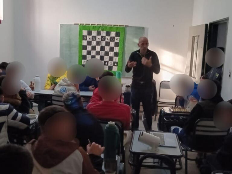 Se llevó a cabo un taller de ajedrez en contexto de encierro en el PIATJA de Bahía Blanca