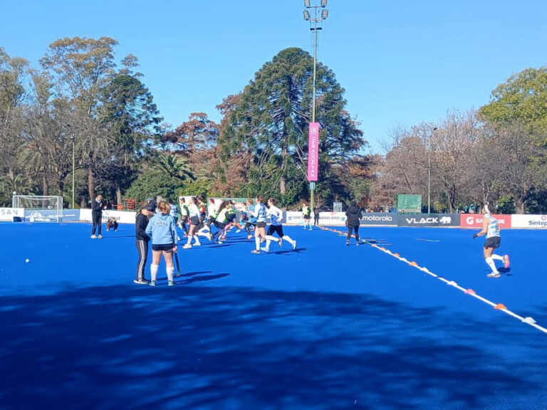 Internas de la Unidad 47 participaron de un encuentro de hockey