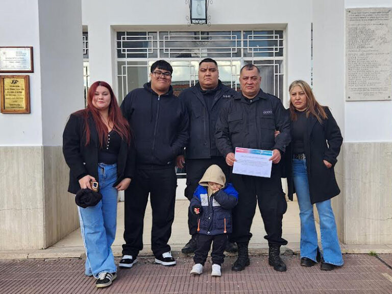 Despedida a un querido agente en la Unidad 9