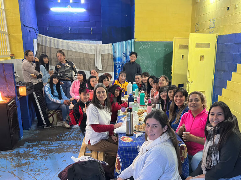 Culminó un dispositivo de salud mental orientado al preegreso en la Unidad 54