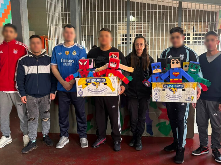 Se llevó adelante una entrega de donativos al Hospital Santa María en Magdalena