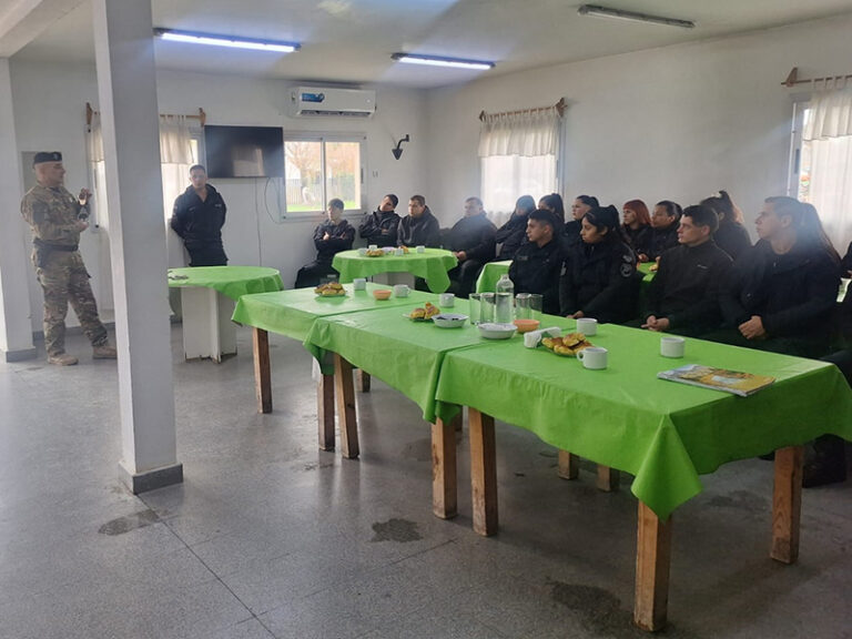 Se realizó una nueva capacitación para agentes de la Unidad 26 de Olmos