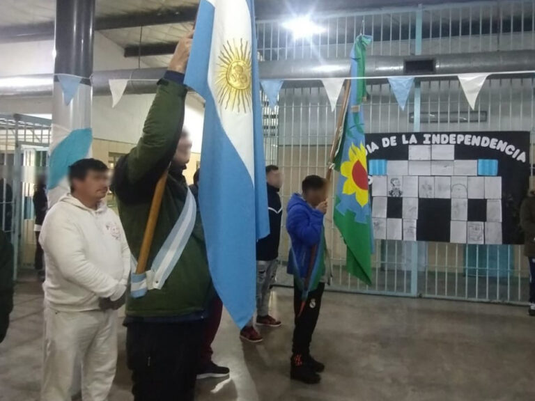 La escuela primaria de la Unidad 17 celebró el 9 de Julio
