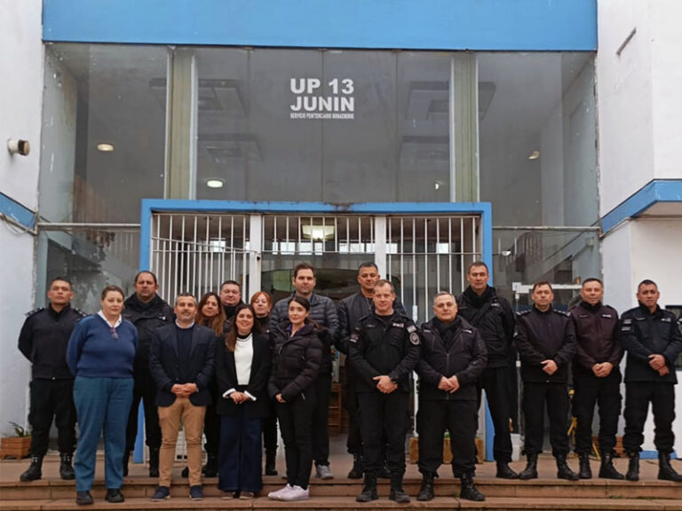 El ARrow Center Justice visitó las Unidades de Junín