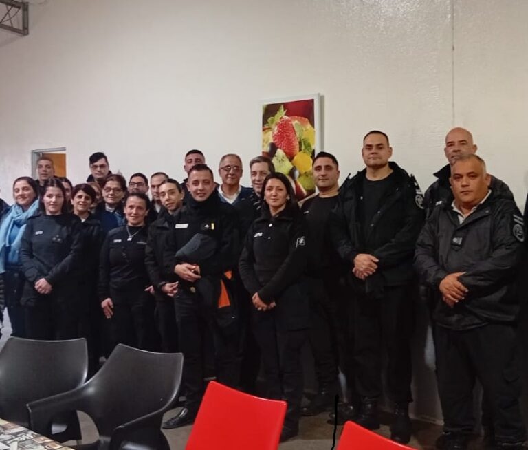 Emotiva celebración por el día del Agente Penitenciario