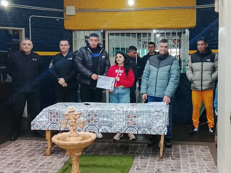 Prevención de violencias en la Unidad 24: internos recibieron diplomas de capacitación
