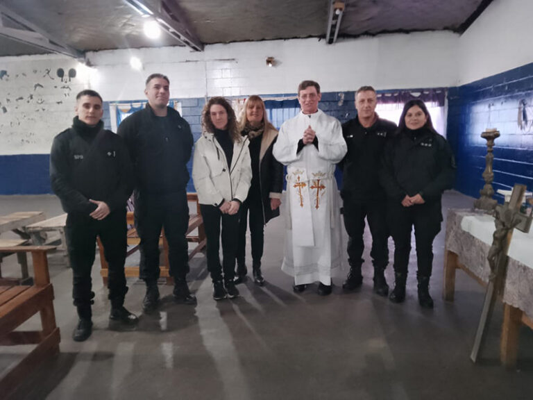 Día del Sacerdote: reconocimiento para los capellanes del SPB