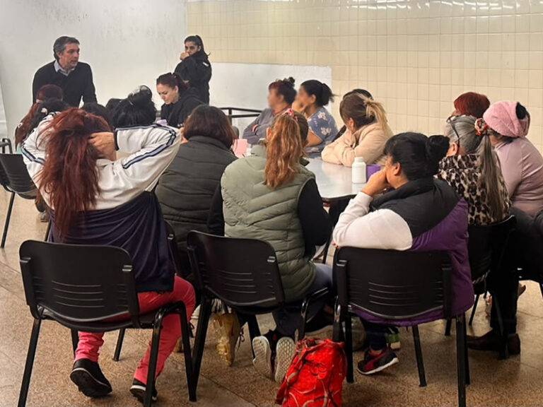 Se lleva adelante la primera etapa del Programa en Salud Social con internas de la Unidad 8