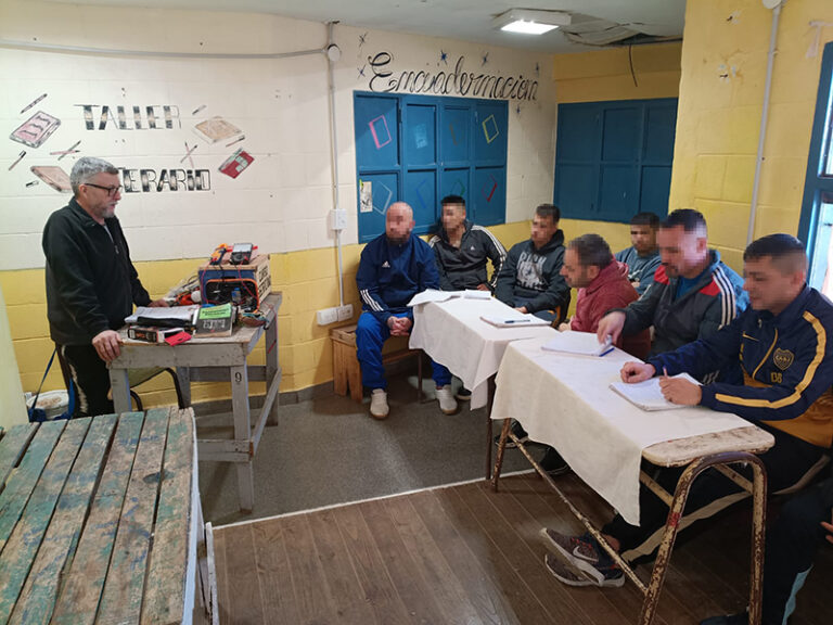 La Unidad 31 dio inicio a un curso de electricidad enfocado en la inclusión laboral