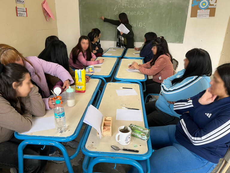 Taller de reflexión, género y vínculos en el Anexo Femenino de la Unidad 46
