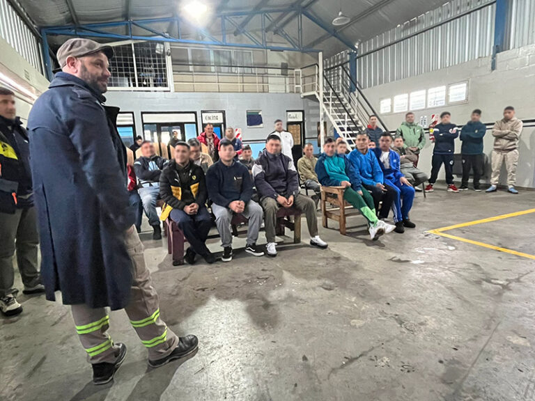 Privados de la libertad de la Unidad 58 se capacitaron en electricidad