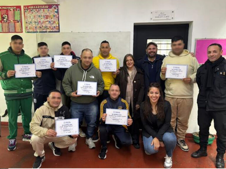 Concluyó con éxito el primer Taller de Electricidad en la Alcaidía Departamental I de Lomas de Zamora