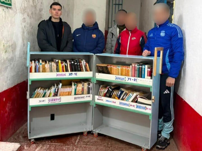 Biblioteca Móvil: una propuesta para acercar la lectura en la Unidad 5