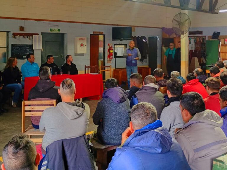 Nuevas propuestas productivas y de capacitación en la Unidad 19 de Saavedra