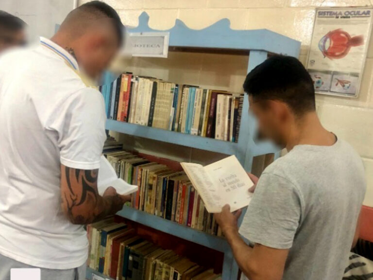La alfabetización como herramienta de transformación en contextos de encierro