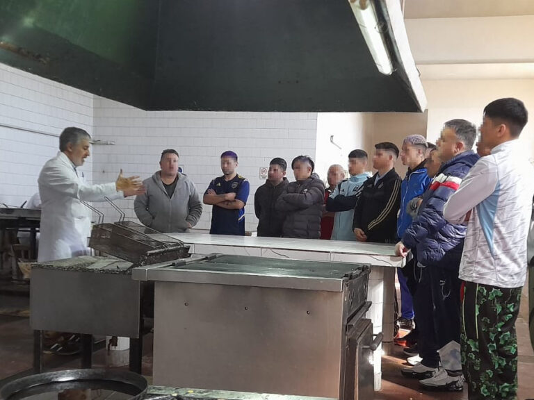 Finalizó el curso de Panadería en la Unidad 5