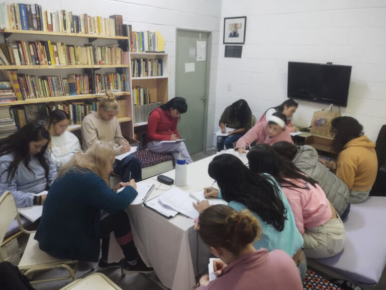 AVANZA EL TALLER DE PROYECTO DE VIDA EN LA UNIDAD 52