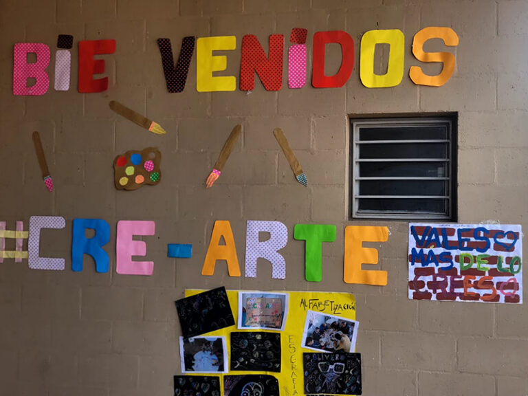 Espacio de arte y reflexión: la E.P.A. Nº 709 de Florencio Varela finalizó la Semana CRE-ARTE