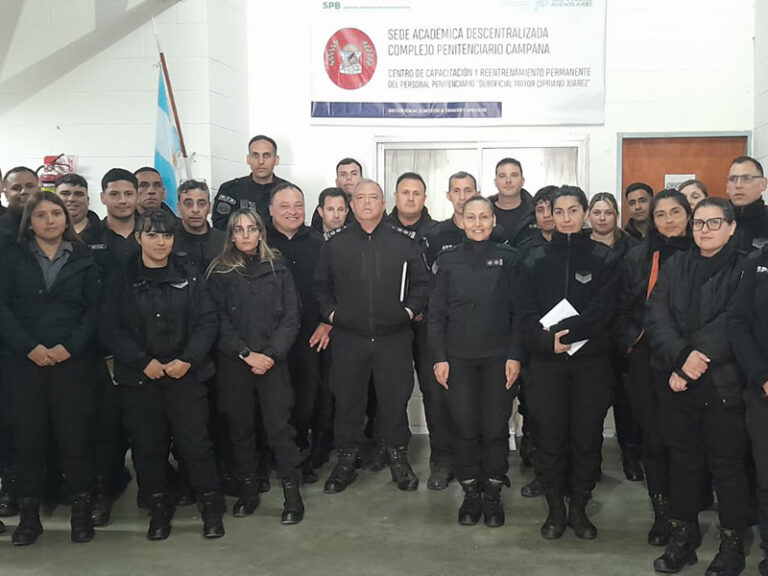 Jornada de capacitación sobre sistemas de gestión y seguridad penitenciaria