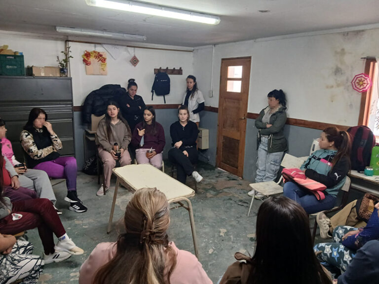 Promueven el acceso a la salud sexual y reproductiva en la Unidad 4 de Bahía Blanca