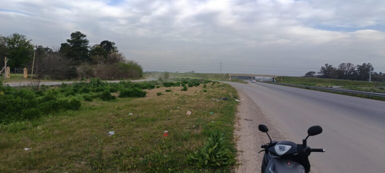 Dos agentes penitenciarios evitaron el robo de una moto en Pontevedra