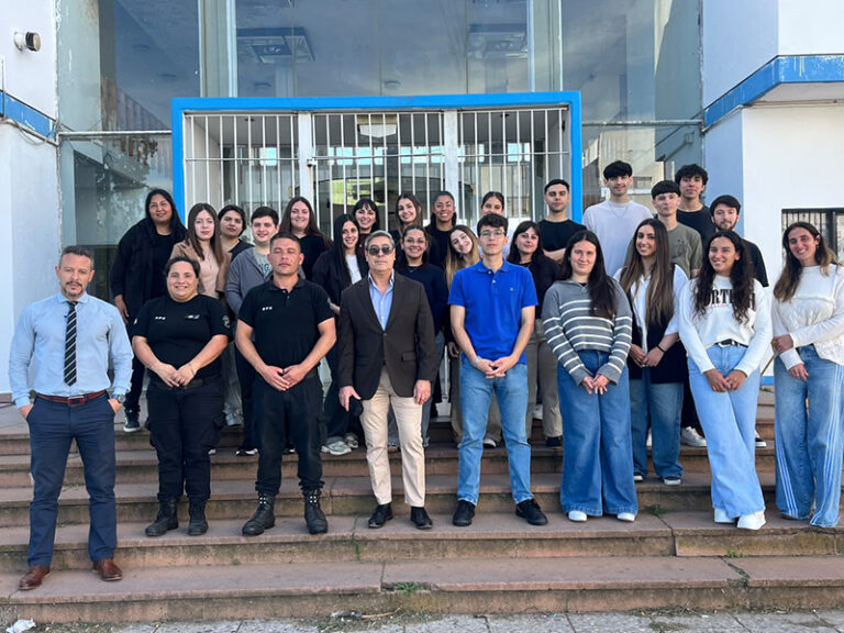 Estudiantes de Abogacía de la UNNOBA realizaron una visita académica a la Unidad 13 de Junín