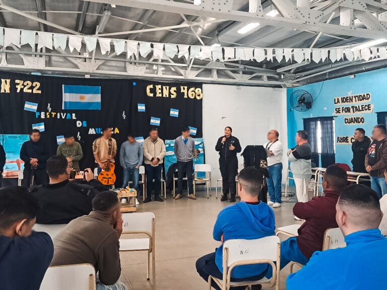 Jornada de presentaciones artísticas en la Unidad 59 Merlo