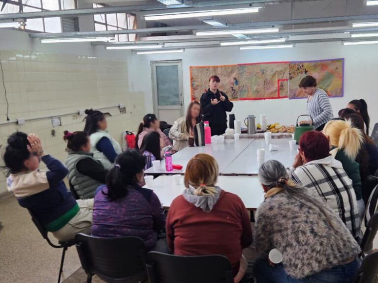 Cierre del Programa en Salud Social en la Unidad 8 Los Hornos