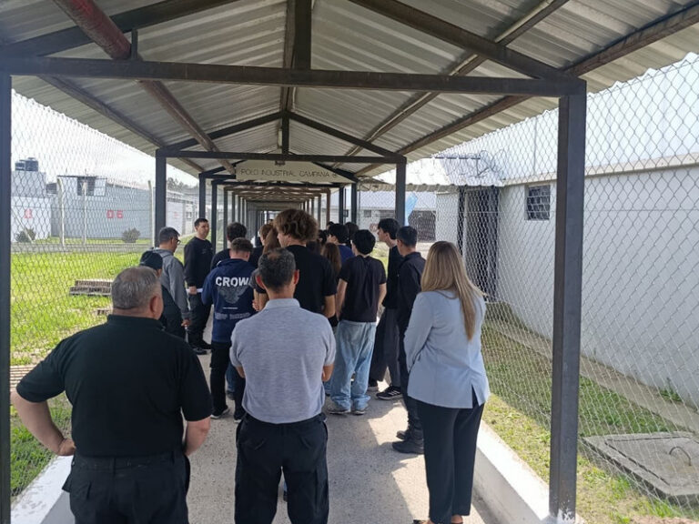 La Unidad 57 recibió la visita institucional de integrantes del CEJOP